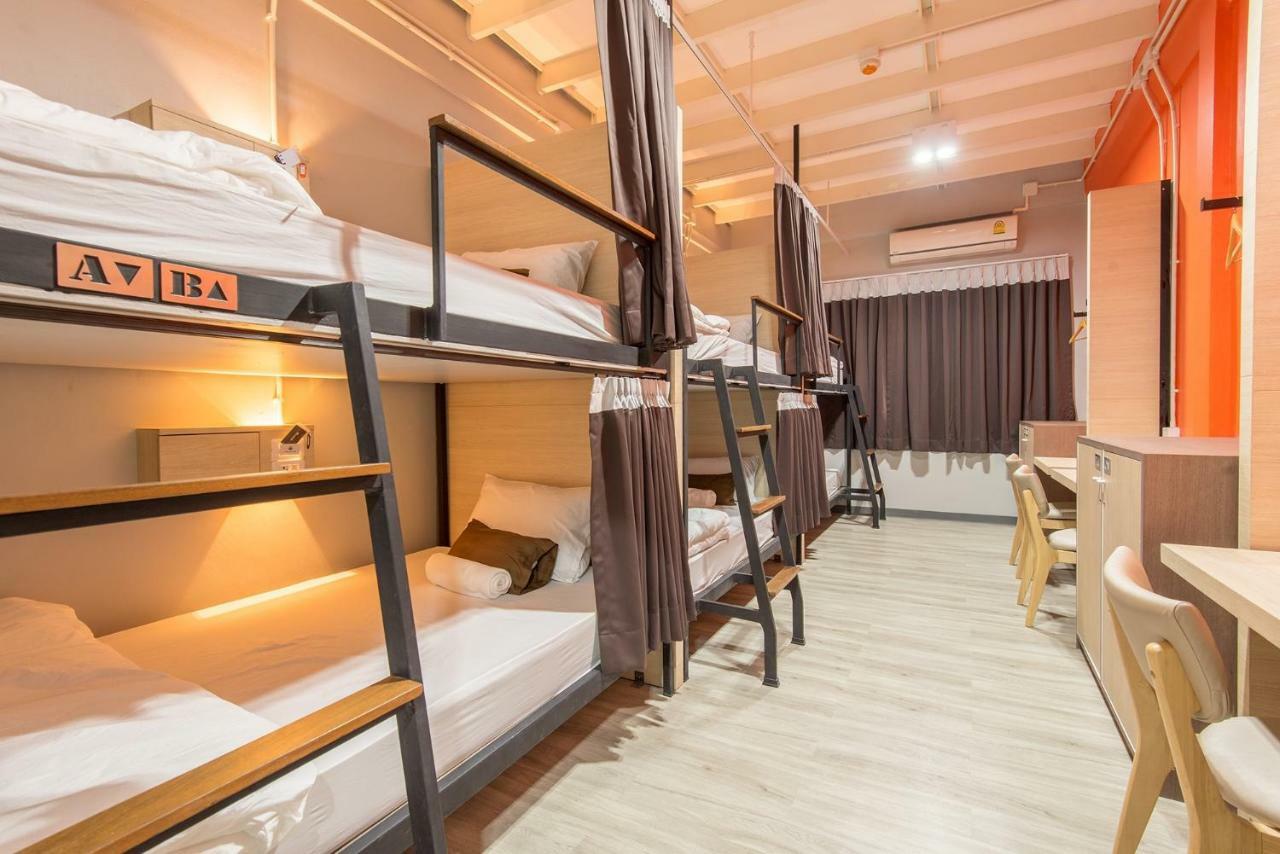 Siam Stadium Hostel Бангкок Экстерьер фото